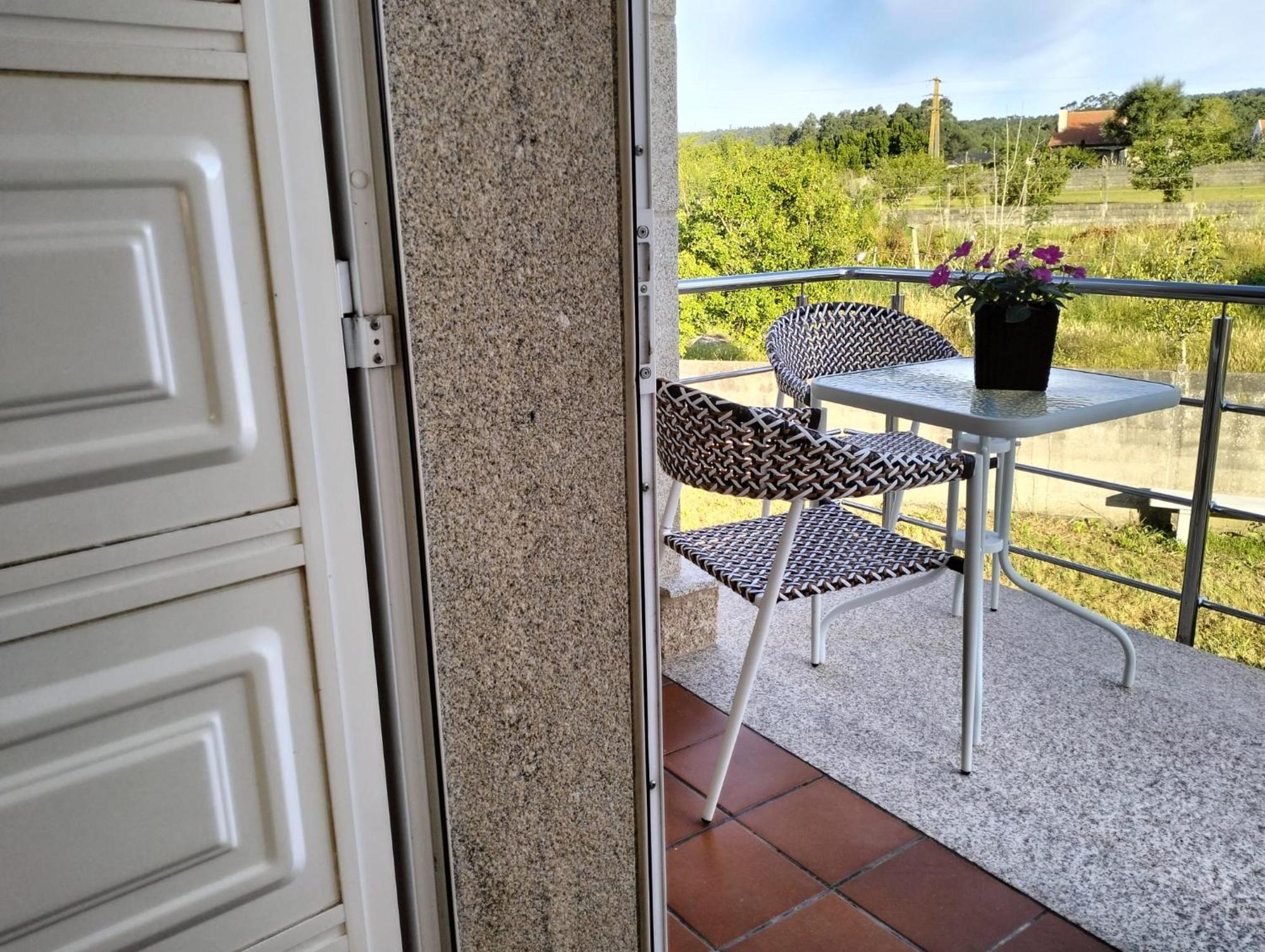 Refugio De Barbanza Villa Ribeira Exterior photo